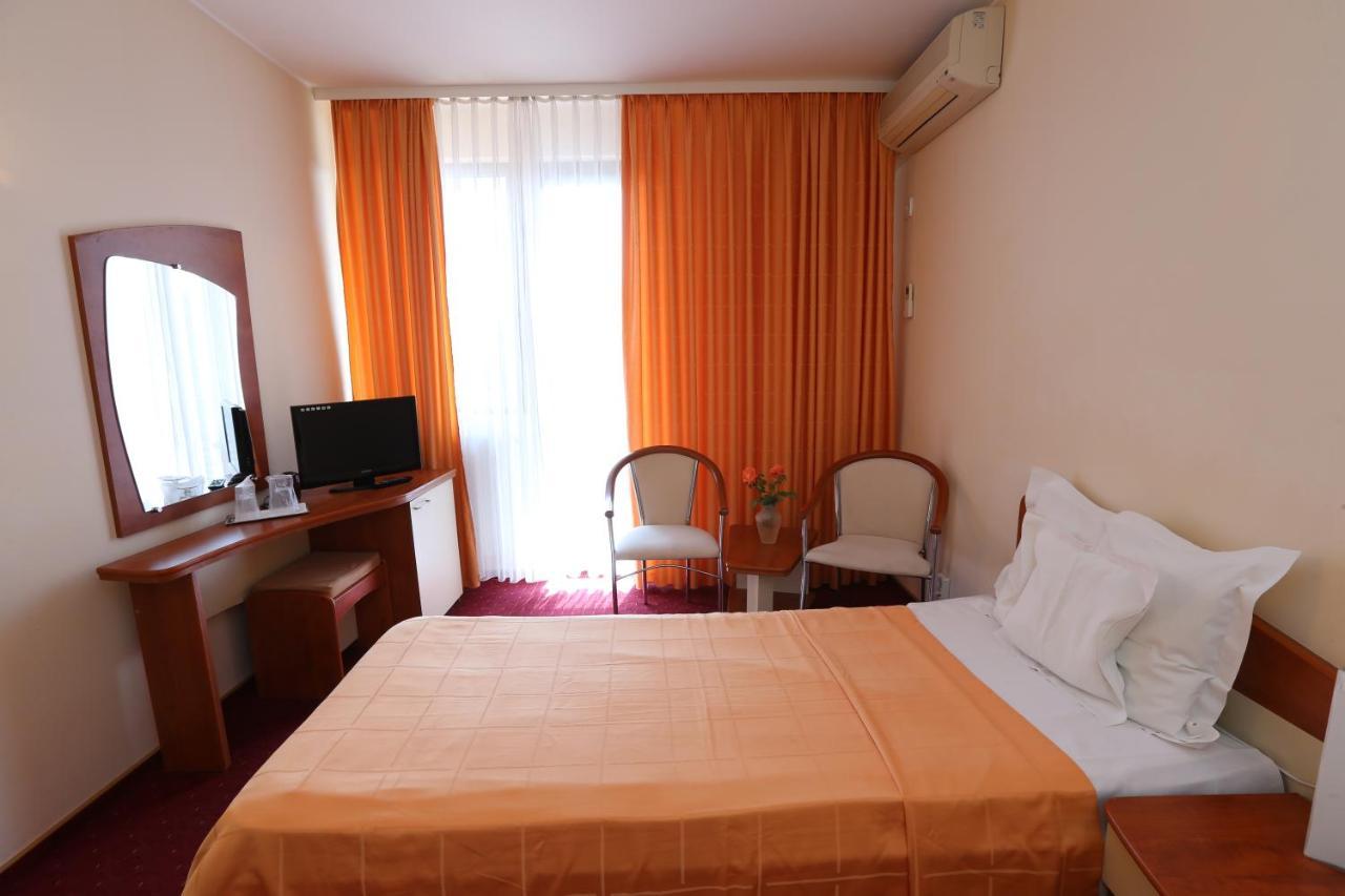 Hotel Doina Neptun Exterior foto